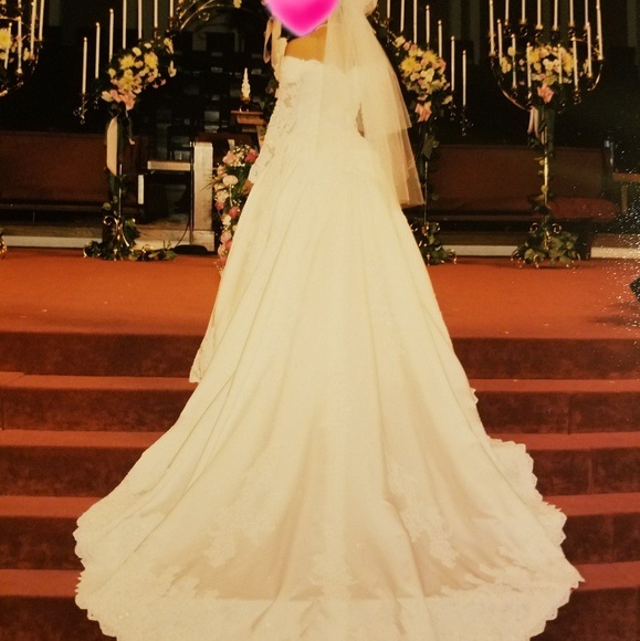 Jasmine Wedding Dress - Picture 5 of 8